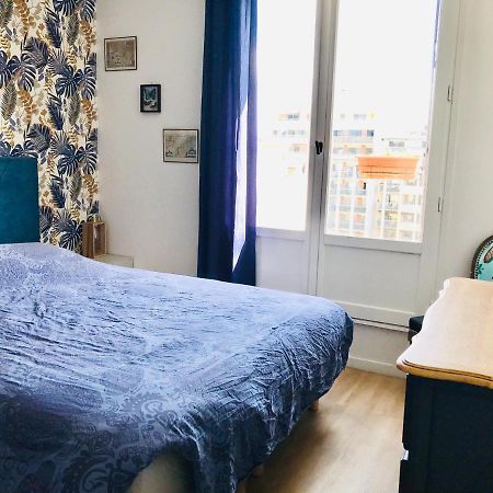 Superior Apartment - Last Floor With Nice View - Next To Metro Croix De Chavaux Line 9 Монтрёй Экстерьер фото